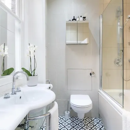 Generously Large 1 Bedroom Apartment In Farringdon London Exterior foto